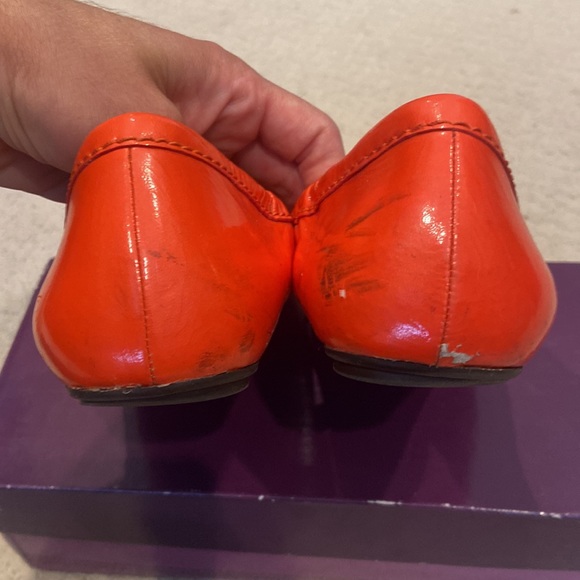 Coral bow peep toe flats by Me too. Size 7.5 - Picture 5 of 5